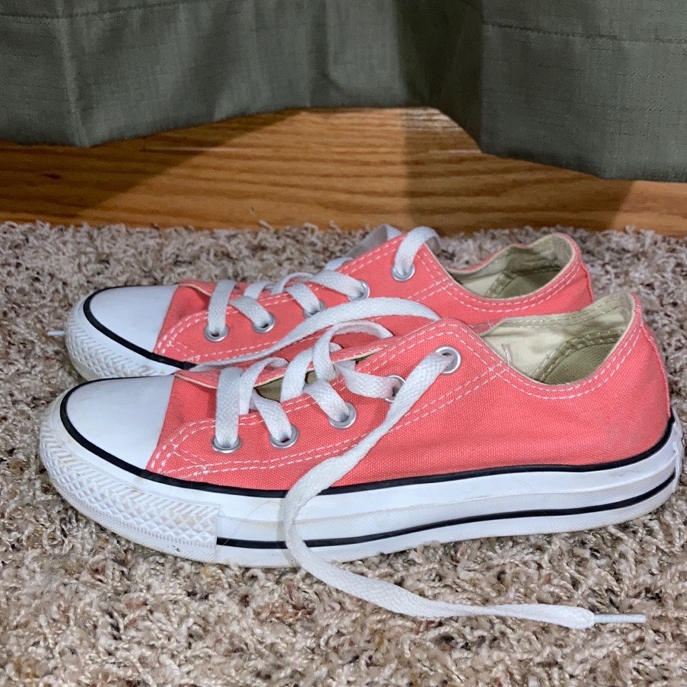 Coral Low Top Converse